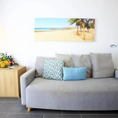 Single With Half Board, Wifi, Pool, Beach Playa Blanca