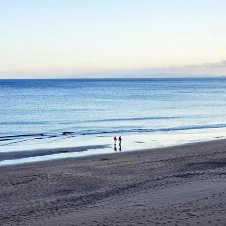 Apartman Single With Half Board, Wifi, Pool, Beach
