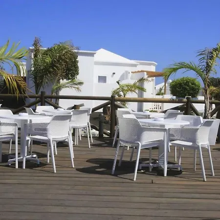 Single With Half Board, Wifi, Pool, Beach Коста Бланка