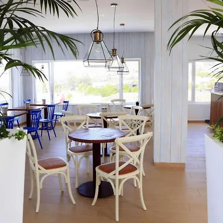 Single With Half Board, Wifi, Pool, Beach Коста Бланка